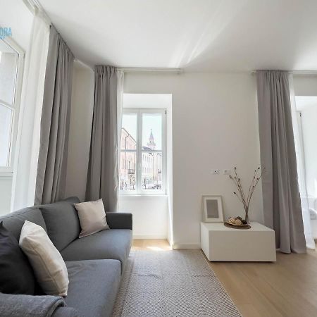 Cavana 3 Tirabora Short Rent Apartment Trieste Ngoại thất bức ảnh